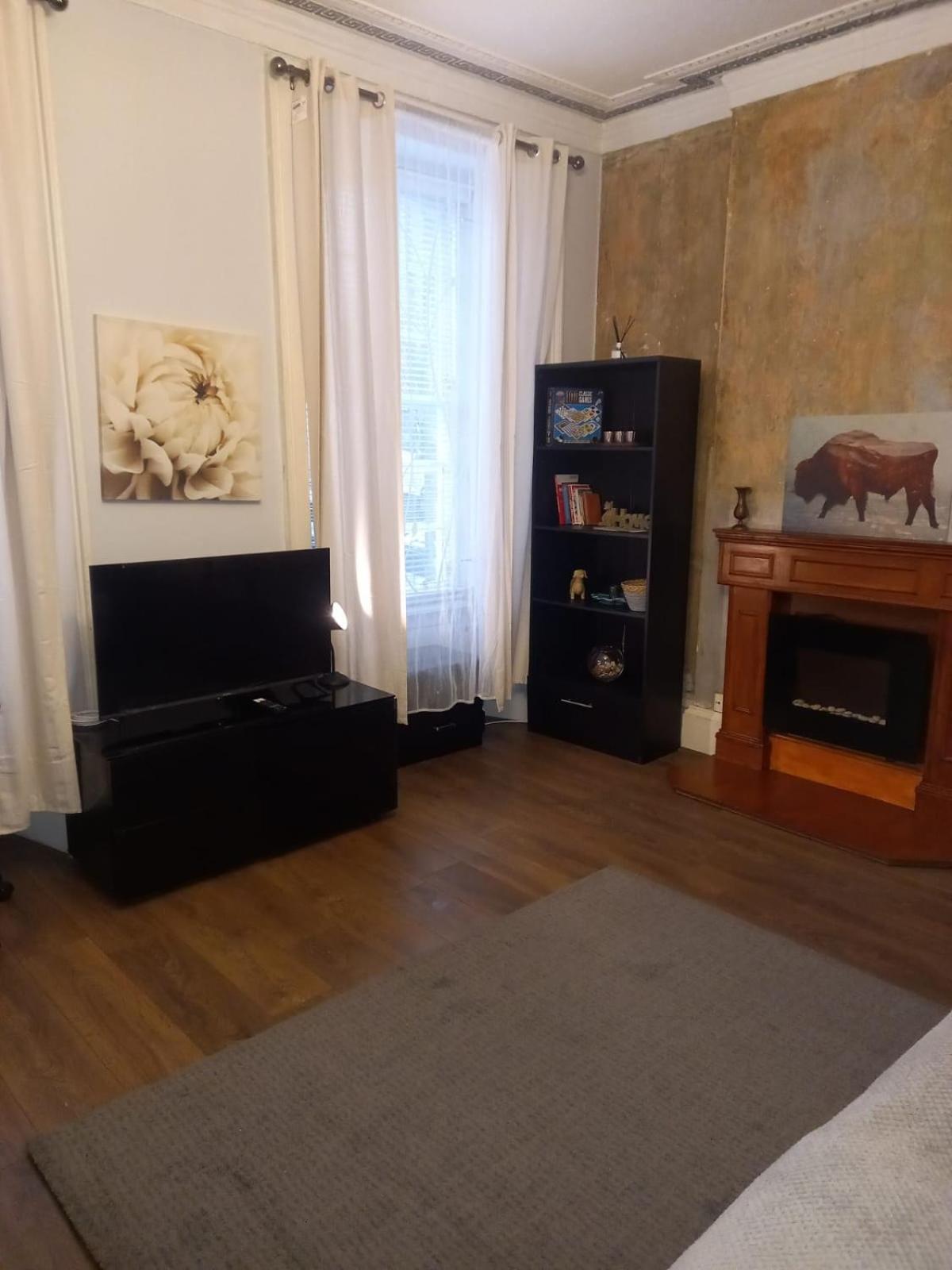 Apartment 1 Bedrooms Flat In Haymarket, Heart Of Flat Sleeps 4 Edinburgh