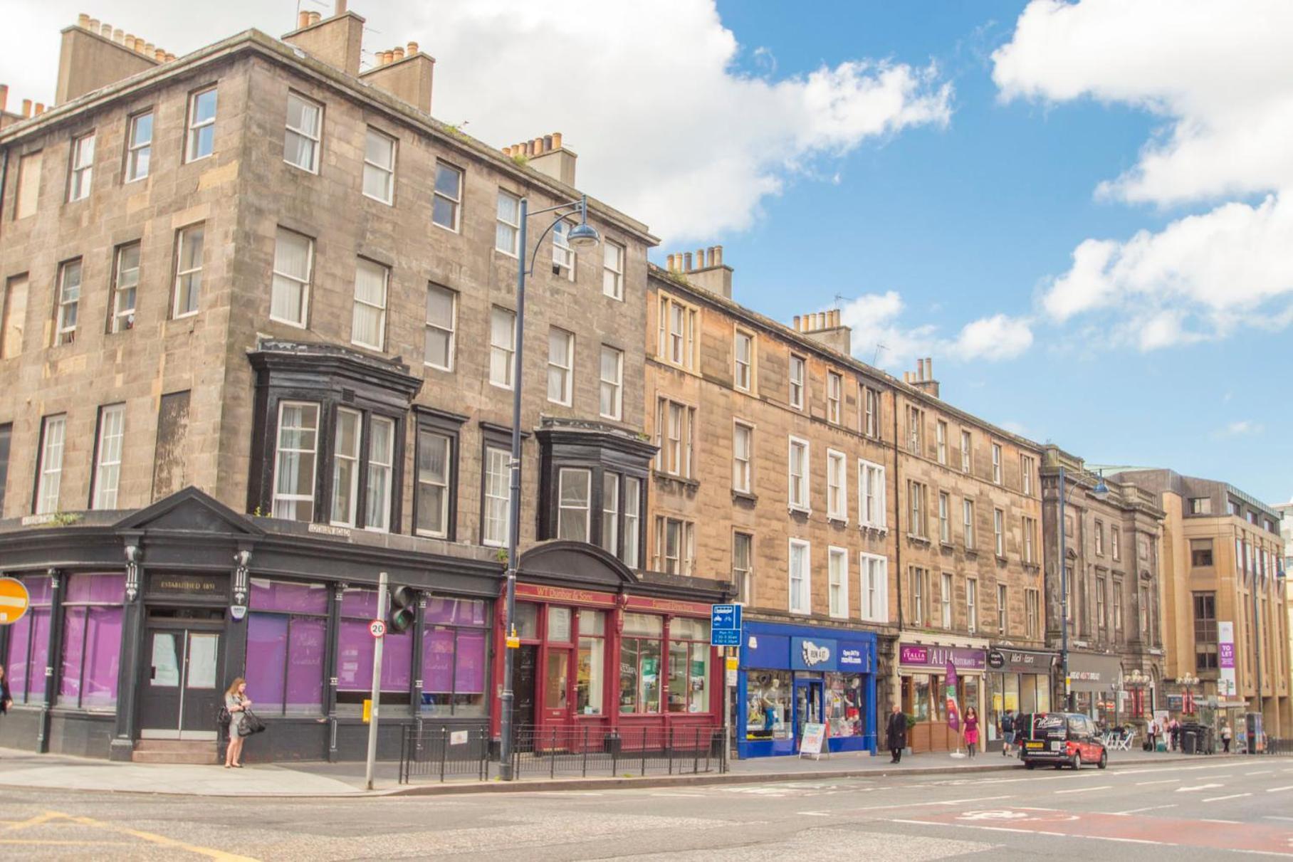 1 Bedrooms Flat In Haymarket, Heart Of Flat Sleeps 4 * Edinburgh